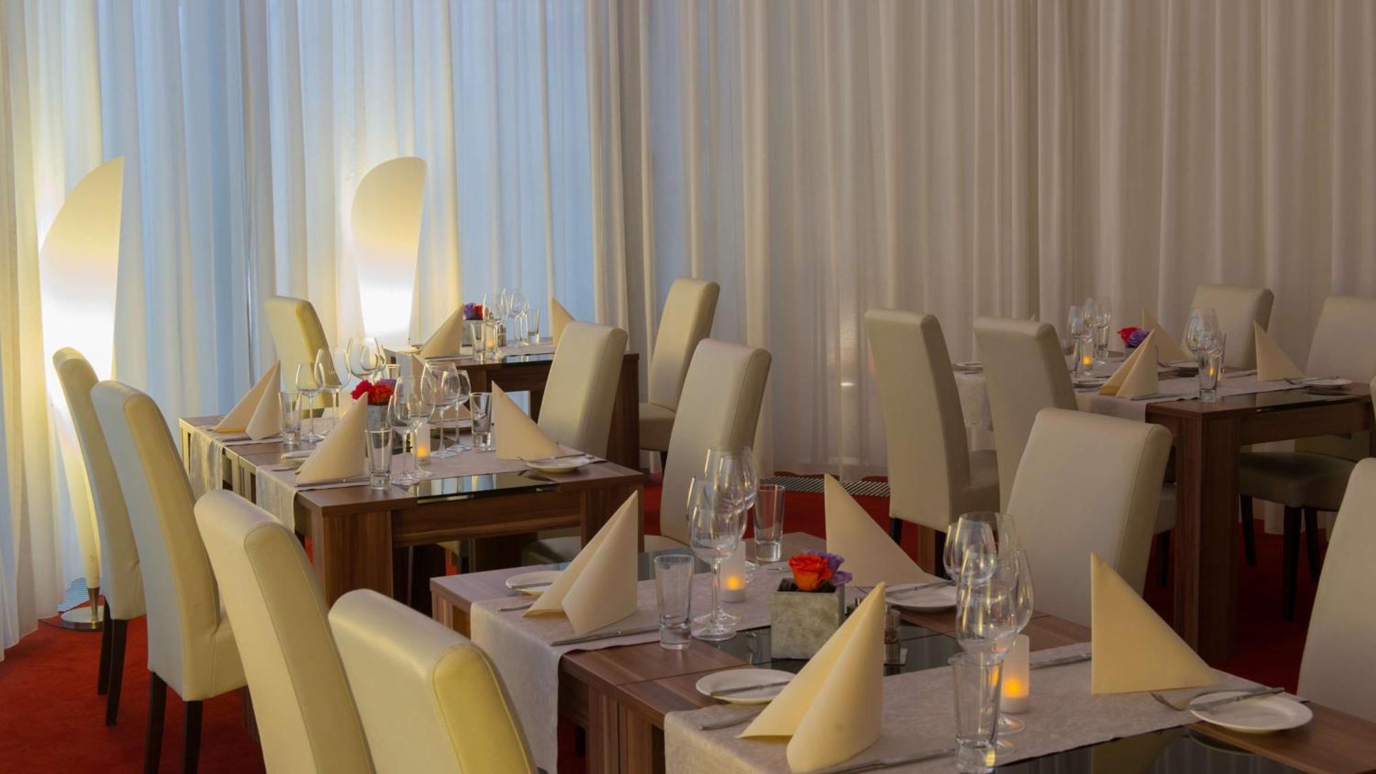 Park Plaza Wallstreet Berlin Mitte Bagian luar foto