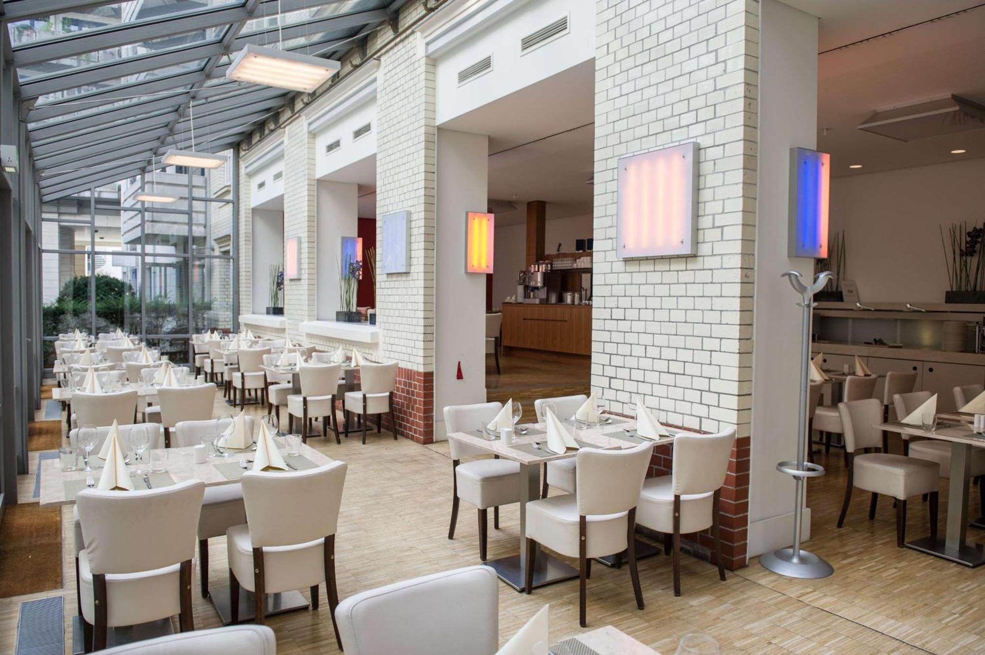 Park Plaza Wallstreet Berlin Mitte Bagian luar foto